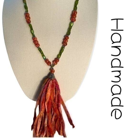Hand Crafted Orange Green Bohemian Beaded W Indian Silk Tassel Necklace NWT - Picture 1 of 8